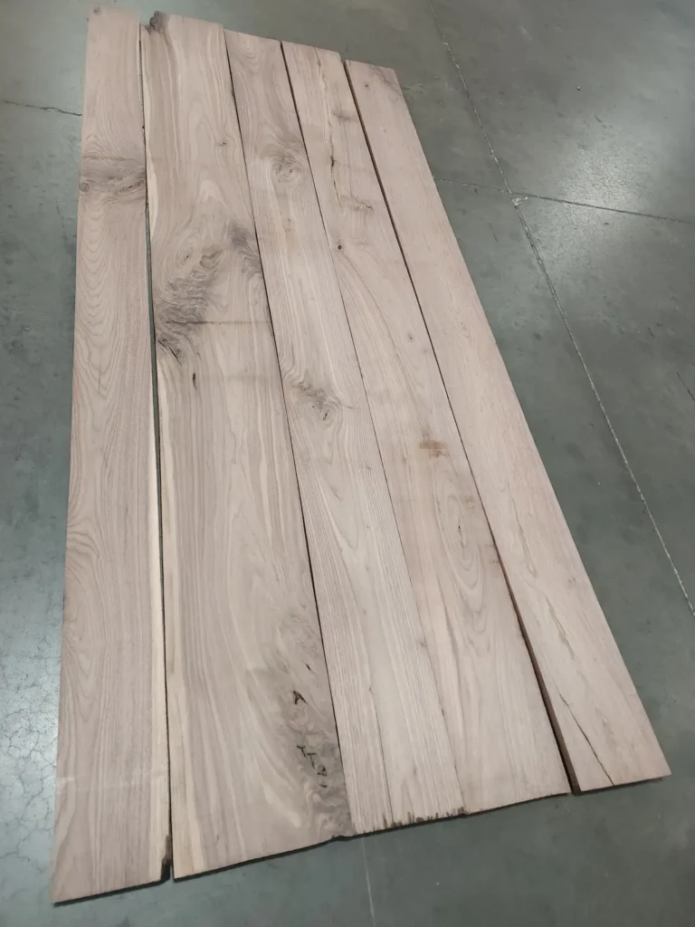 Walnut - 1 Com Black 2